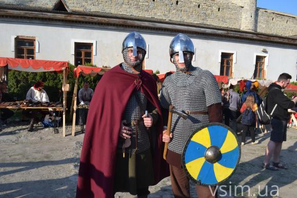 У Кам’янці на середньовічному фестивалі  менше билися і більше  гралися, фото №8 на сайті vsim.ua