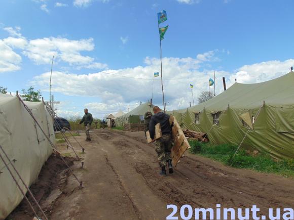 Як живуть військові на житомирському полігоні та які мають проблеми?, фото №1 на сайті 20minut.ua