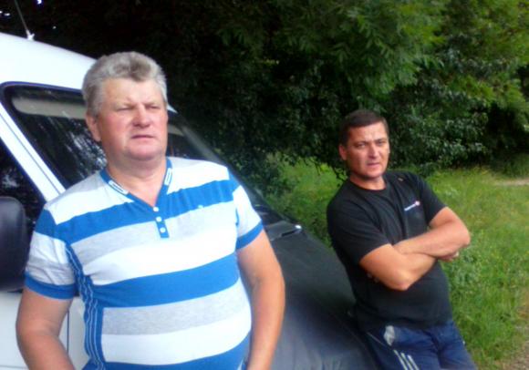 Автомат їхав з фронту в машині волонтерів-самооборонівців, фото №1 на сайті 20minut.ua