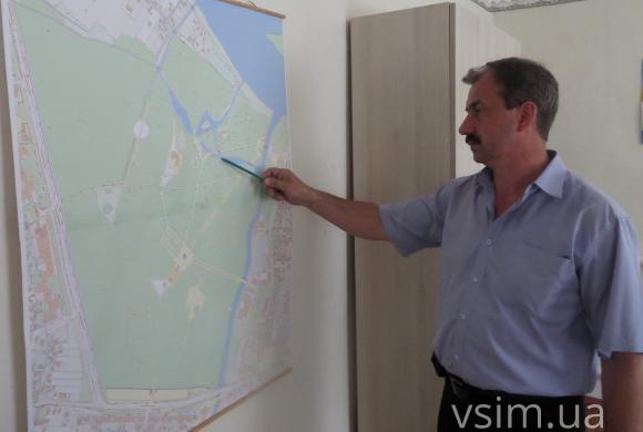 Брудну воду у парку Чекмана почистять восени, фото №3 на сайті vsim.ua