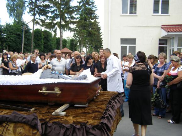 Лікар, що зарізав колегу, міг вбити ще одного, фото №2 на сайті 20minut.ua