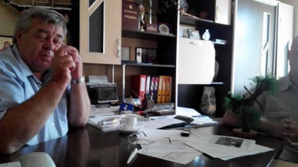 Мешканцям Нагірної 19К «Водоканал» включив воду на третій день на сайті 20minut.ua Мешканцям Нагірної 19К «Водоканал» включив воду на третій день, фото №2 на сайті 20minut.ua