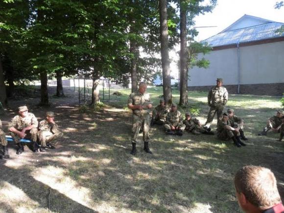 Мобілізовані Вінниччини добудовували блок-пости на сайті 20minut.ua Мобілізовані Вінниччини добудовували блок-пости, фото №1 на сайті 20minut.ua