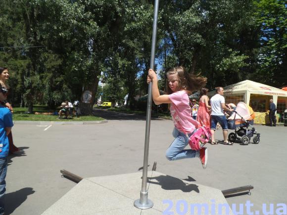 На спортивному фестивалі - майстер-класи та показові виступи спортсменів, фото №17 на сайті 20minut.ua