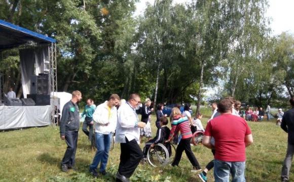 Переможці «Любові з першого погляду» для людей з інвалідністю віддали приз інший парі на сайті 20minut.ua Переможці «Любові з першого погляду» для людей з інвалідністю віддали приз інший парі, фото №2 на сайті 20minut.ua