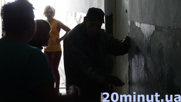 Потерпають через сусідство із самотнім дідусем, фото №1 на сайті 20minut.ua