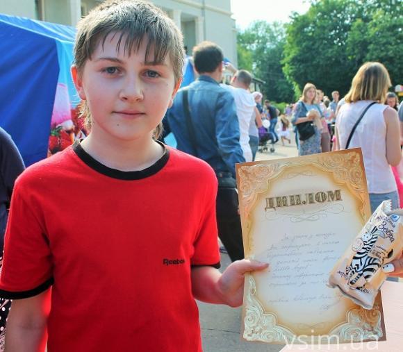 Свято Дитинства від «Хіт FM»: веселощі, конкурси та море солодких подарунків, фото №15 на сайті vsim.ua