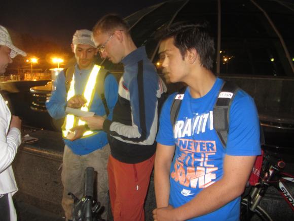 Вінничани вивчають рідне місто вночі та на велосипедах, фото №1 на сайті 20minut.ua