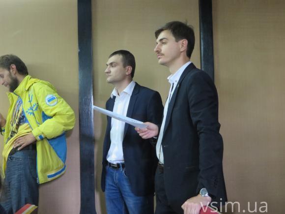 Активісти «ЧЕСНО» показали хмельницьких депутатів-прогульників, фото №5 на сайті vsim.ua