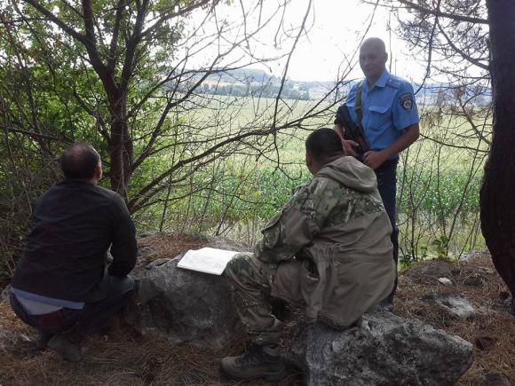 На Хмельниччині досі шукають озброєного в’язня на сайті vsim.ua На Хмельниччині досі шукають озброєного в’язня, фото №1 на сайті vsim.ua