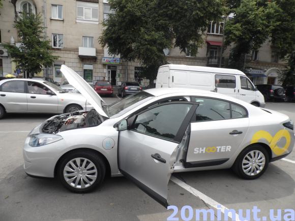 Працівники ЖКГ тепер їздитимуть по Тернополі на електромобілі, фото №2 на сайті 20minut.ua