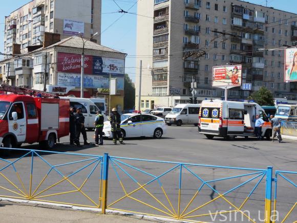 У центрі Хмельницького шукали вибухівку на сайті vsim.ua У центрі Хмельницького шукали вибухівку, фото №4 на сайті vsim.ua