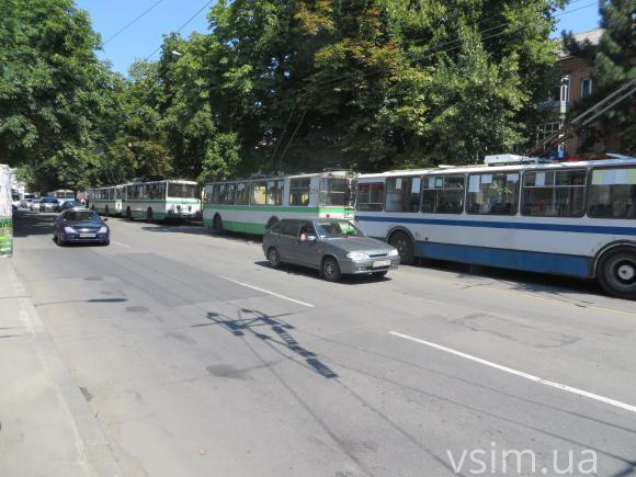 У центрі Хмельницького шукали вибухівку на сайті vsim.ua У центрі Хмельницького шукали вибухівку, фото №7 на сайті vsim.ua