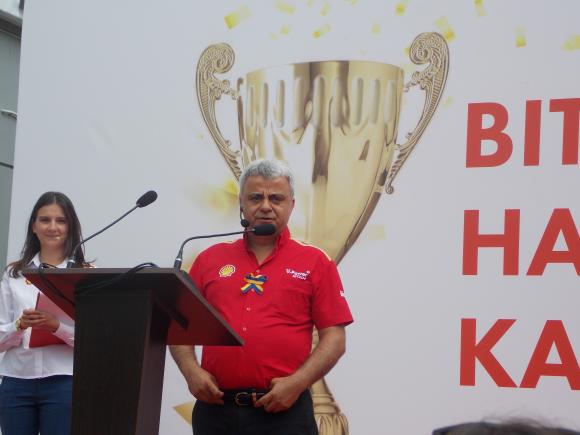 Вінничанка стала найкращою касиркою у світі та отримала 25 тисяч доларів. Гроші вона розділить з колективом, фото №3 на сайті 20minut.ua