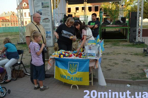 День Незалежності у Кам’янці-Подільському святкували навіть іноземці, фото №6 на сайті 20minut.ua