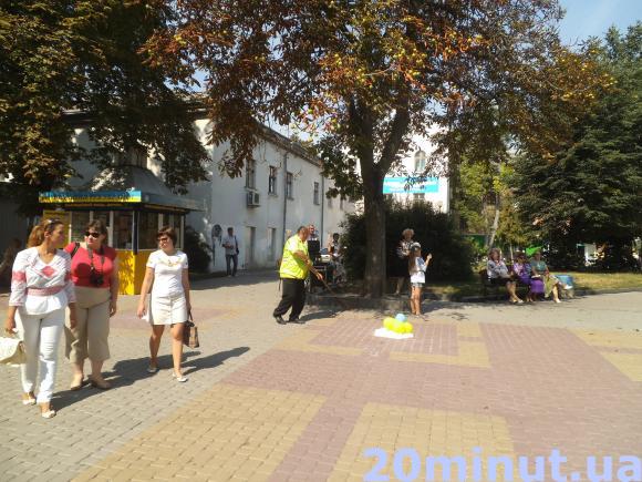 На Алеї зірок – зірка Любомири Бойцун і волонтерська зірка, фото №2 на сайті 20minut.ua