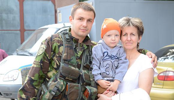 В зону АТО поїхало 50 бійців батальйону “Тернопіль”, фото №5 на сайті 20minut.ua