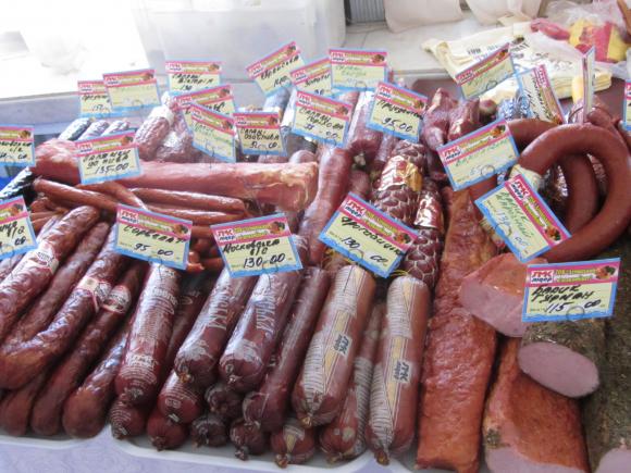 Вінничан у  «Плеяді» пригощали м'ясом, сиром та рибою від місцевого виробника, фото №8 на сайті 20minut.ua