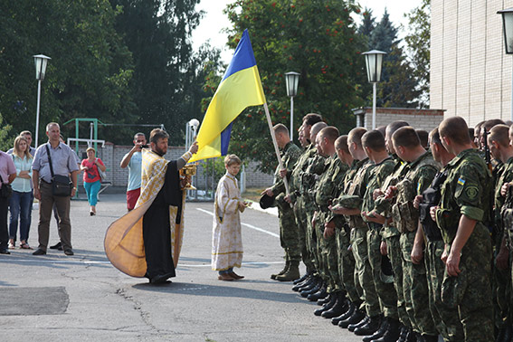 Вінницьких міліціонерів провели на війну, фото №4 на сайті 20minut.ua