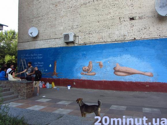Житомир готується до фестивалю вуличного мистецтва "ТБДЩ". Фоторепортаж, фото №5 на сайті 20minut.ua