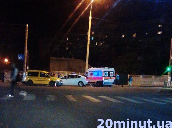 Доганявся. «Сузукі» на Пирогова повертав направо з крайньої лівої смуги та влетів в іномарку, фото №3 на сайті 20minut.ua