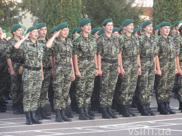 Хмельницькі прикордонники відзначили День знань урочистим маршем, фото №3 на сайті vsim.ua