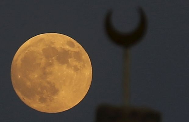 Сьогодні вночі на небо зійшов "кривавий" Місяць. ФОТО, фото №12 на сайті 20minut.ua