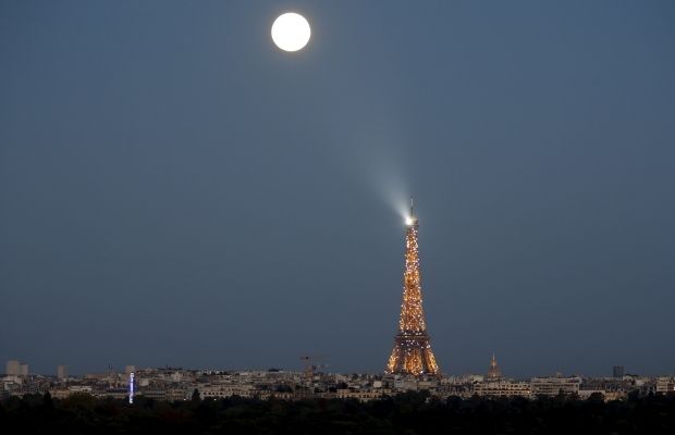 Сьогодні вночі на небо зійшов "кривавий" Місяць. ФОТО, фото №7 на сайті 20minut.ua