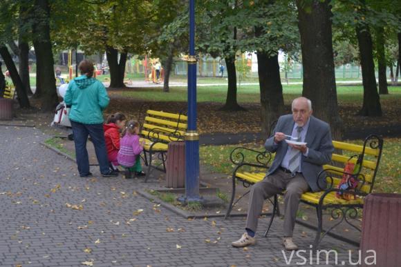 У День міста хмельничани вишикувались за святковою кашею ще до початку роздачі, фото №3 на сайті vsim.ua