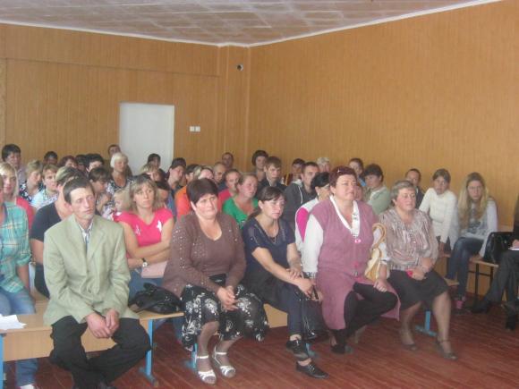 В Козятинському районі батьки проти шестиденки в школі А “районо” каже, що так було при Союзі і нічого… на сайті 20minut.ua В Козятинському районі батьки проти шестиденки в школі А “районо” каже, що так було при Союзі і нічого…, фото №1 на сайті 20minut.ua