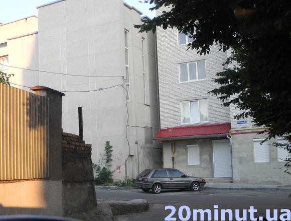«Який мудрий чиновник додумався так виділяти землю?», фото №3 на сайті 20minut.ua