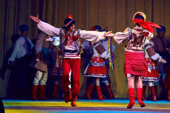 Ансамбль Вірського: «Для всіх костюмів ми возимо окремий автобус», фото №7 на сайті 20minut.ua