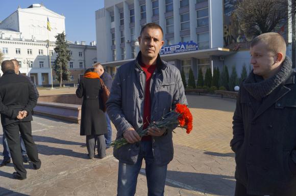 Бійці, які вийшли з оточення 32-го блокпосту: там було зрозуміло де ворог, тут - ні, фото №2 на сайті 20minut.ua