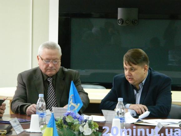 Бійців, які вернулися з АТО, працевлаштували столярами, слюсарями та водіями, фото №1 на сайті 20minut.ua