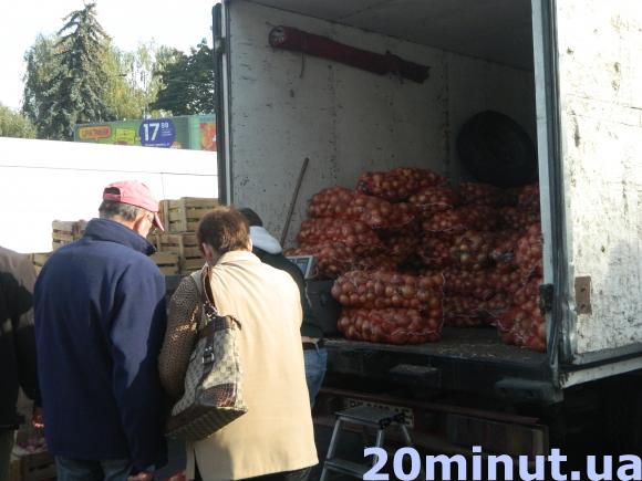 На продовольчих ярмарках не так вже й дешево, як обіцяли, скаржаться тернополяни, фото №2 на сайті 20minut.ua