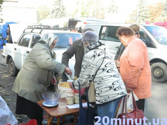 На продовольчих ярмарках не так вже й дешево, як обіцяли, скаржаться тернополяни, фото №5 на сайті 20minut.ua