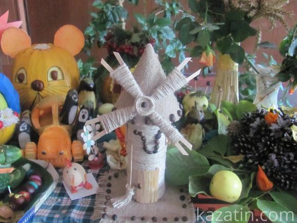 Школярська виставка — з виробів сонячних дарів осені, фото №20 на сайті 20minut.ua