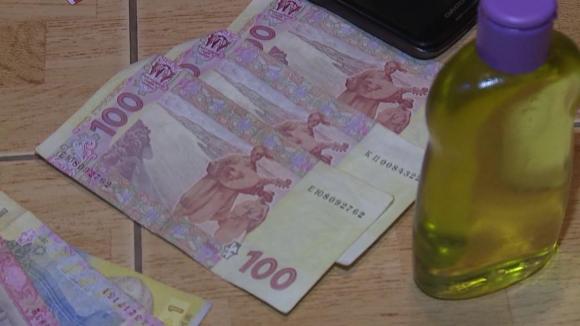 Тепер еротичний масаж – тільки вдома. Після обшуків не працюють салони "Академії задоволень", фото №5 на сайті 20minut.ua