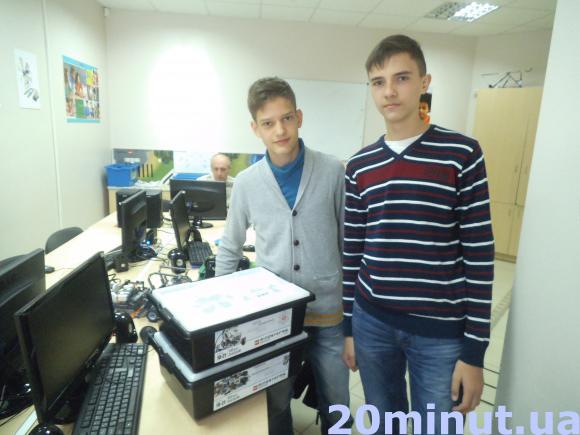 Тернопільські школярі перемогли на фестивалі з робототехніки, фото №3 на сайті 20minut.ua