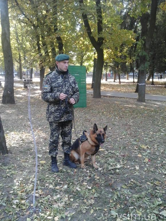 У парку Шевченка маленькі хмельничани заробляли «євро», фото №10 на сайті vsim.ua