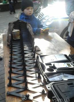 У парку Шевченка маленькі хмельничани заробляли «євро», фото №7 на сайті vsim.ua