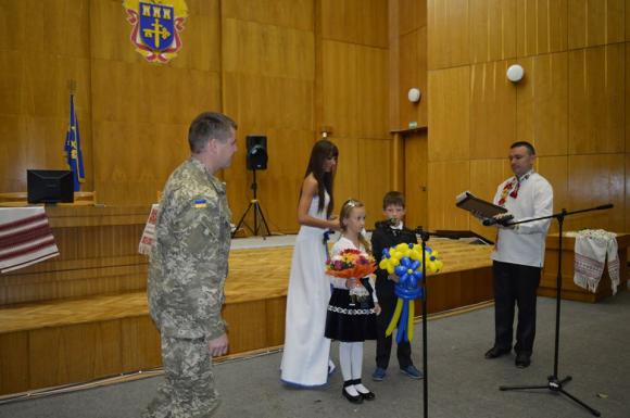 Вчитель з Тернопільщини рік відвоював в АТО, фото №2 на сайті 20minut.ua