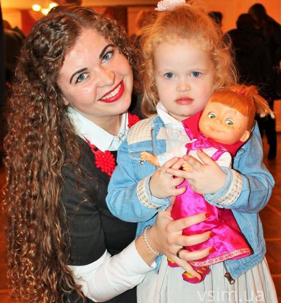 Фанати творчості Олега Винника приїхали за ним на концерт у Хмельницький, фото №9 на сайті vsim.ua