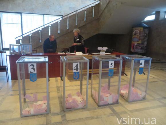 Хмельничани «мляво» обирають нового мера, фото №1 на сайті vsim.ua