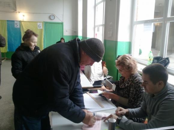 Мляві вибори на Слов’янці: і навіть гімн не допоміг, фото №2 на сайті 20minut.ua