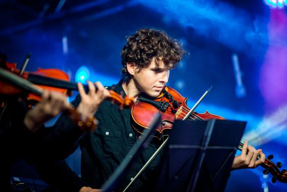 Олег Винник - про пацанів зі «Scorpions» і своє щастя на сайті 20minut.ua Олег Винник - про пацанів зі «Scorpions» і своє щастя, фото №17 на сайті 20minut.ua