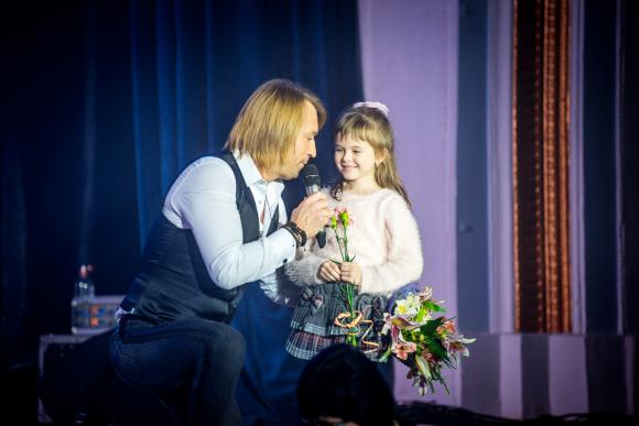 Олег Винник - про пацанів зі «Scorpions» і своє щастя на сайті 20minut.ua Олег Винник - про пацанів зі «Scorpions» і своє щастя, фото №22 на сайті 20minut.ua