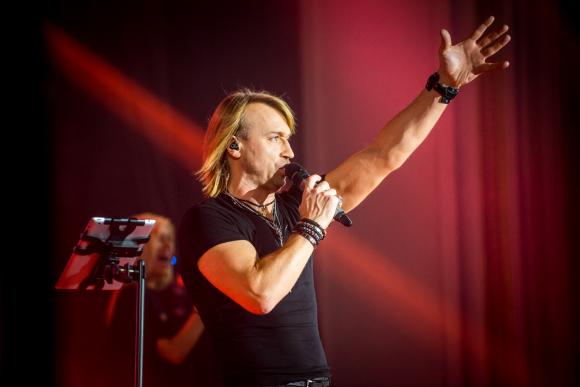 Олег Винник - про пацанів зі «Scorpions» і своє щастя на сайті 20minut.ua Олег Винник - про пацанів зі «Scorpions» і своє щастя, фото №26 на сайті 20minut.ua