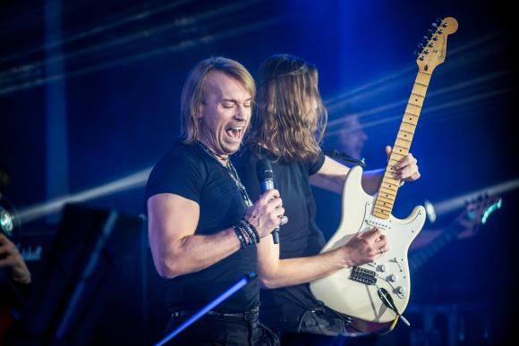 Олег Винник - про пацанів зі «Scorpions» і своє щастя на сайті 20minut.ua Олег Винник - про пацанів зі «Scorpions» і своє щастя, фото №34 на сайті 20minut.ua