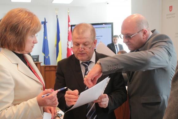 Перша сесія міськради: безпартійний Яблонський став “правою рукою” Моргунова, фото №4 на сайті 20minut.ua